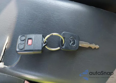 2003 Mazda Tribute Es V6 z USA, uszkodzony, nr VIN 4F2CZ96183KM29208